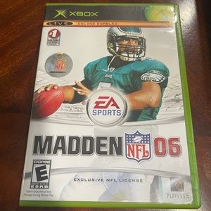 Xbox Madden‎ NFL 06 Video Game